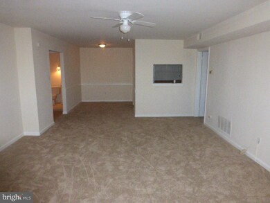 168 Riversedge Dr, Norristown, PA 19403 - photo 4