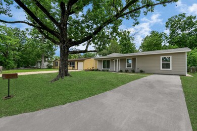 7418 Bigwood St, Houston, TX 77016 - photo 2