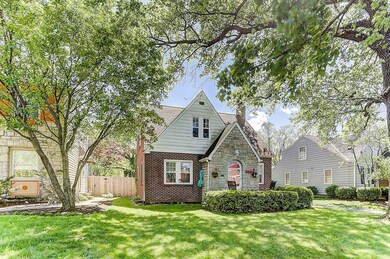 930 Montrose Ave, Columbus, OH 43209 - photo 3