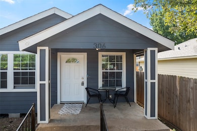 306 E 38th St, Houston, TX 77018 - photo 3