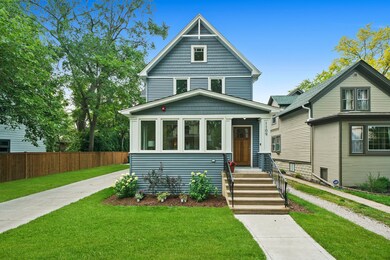 1109 Paulina St, Oak Park, IL 60302 - photo 2