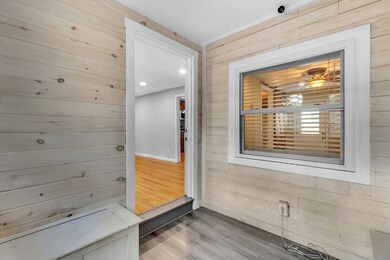 11 Booth St, Attleboro, MA 02703 - photo 4