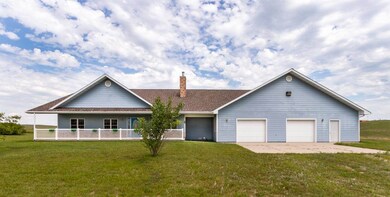 9955 N Weaver Hills, North Platte, NE 69101 - photo 2