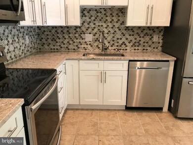 2277 Chestnut Burr Ct, Reston, VA 20191 - photo 7