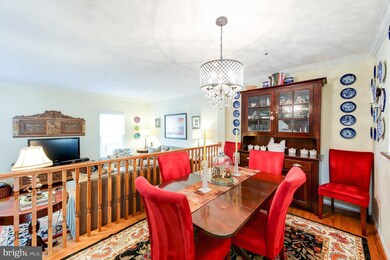 20555 Lowfield Dr, Germantown, MD 20874 - photo 7