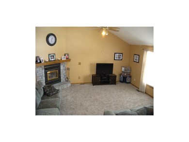 5299 SW Raintree Pkwy, Lees Summit, MO 64082 - photo 3