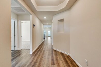 908 Ben Dr, Springtown, TX 76082 - photo 5