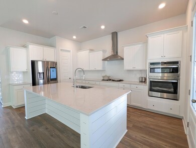 Gourmet Kitchen