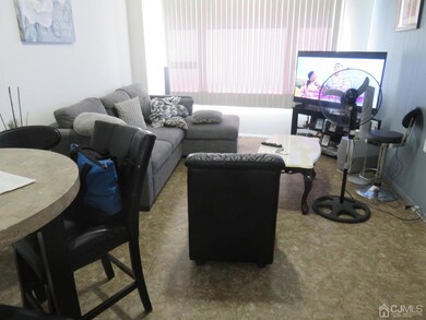 583 Johnstone St, Perth Amboy, NJ 08861 - photo 5