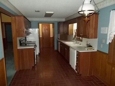 kitchen b