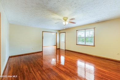 1951 E Boiling Spring Rd, Southport, NC 28461 - photo 6