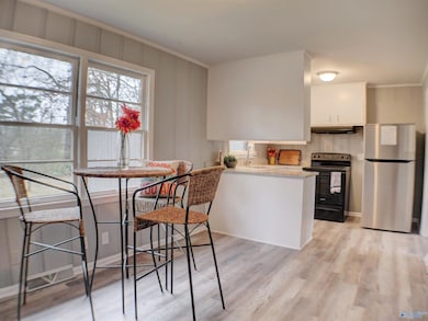 4213 Eastland Dr NW, Huntsville, AL 35810 - photo 6