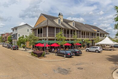 Degaul Square apt-3152