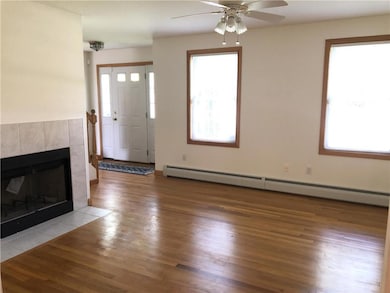 Hardwood floors, fireplace