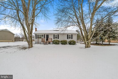 11136 Crest Ln, Bealeton, VA 22712 - photo 2