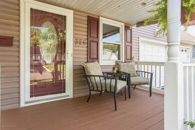 003_Front Porch