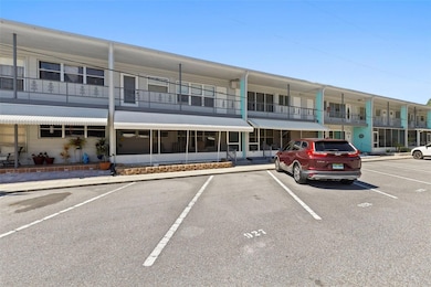 4152 55th Way N unit 927, Kenneth City, FL 33709 - photo 2