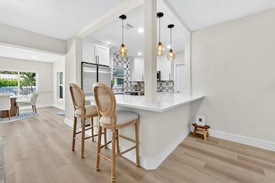 801 NE 19th Terrace, Fort Lauderdale, FL 33304 - photo 5