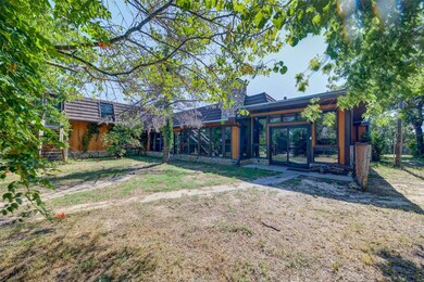 801 Mill Rd, Springtown, TX 76082 - photo 5