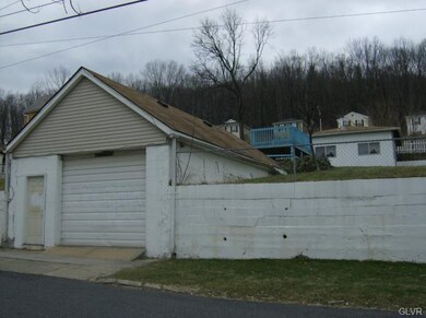 1412 Philip St, Bethlehem, PA 18015 - photo 4