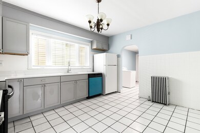 140 Ferry St unit 2, Everett, MA 02149 - photo 2