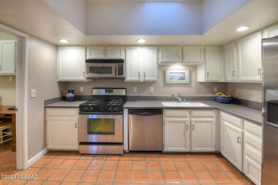 Lots of Storage in Kitchen