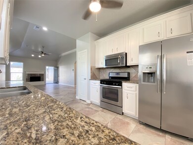 11003 Winspring Dr, Tomball, TX 77377 - photo 5