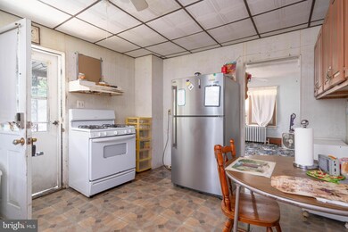 213 W Quince St, Vineland, NJ 08360 - photo 7