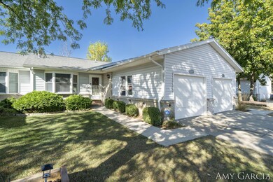 4-web-or-mls-5255-wade-st-se