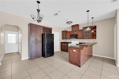 3700 S Embassy Ave unit 3, Pharr, TX 78577 - photo 4