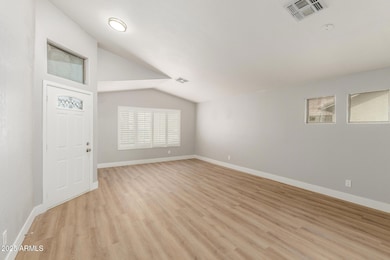 8541 N 112th Ave, Peoria, AZ 85345 - photo 4