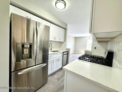 The Fountains unit 5N, Staten Island, NY 10301 - photo 7