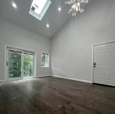 599 Broadway unit 3R, Everett, MA 02149 - photo 4