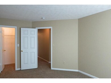 1320 Bruddy Dr, Fishers, IN 46038 - photo 4