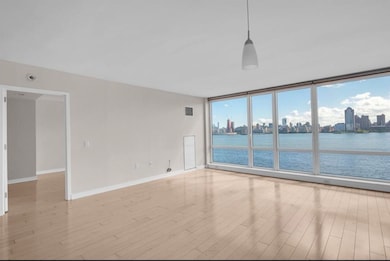 Crystal Point unit 703, Jersey City, NJ 07302 - photo 2