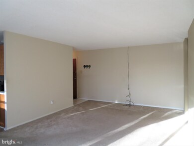 Lafayette Greene Condominium unit B242, Lafayette Hill, PA 19444 - photo 5