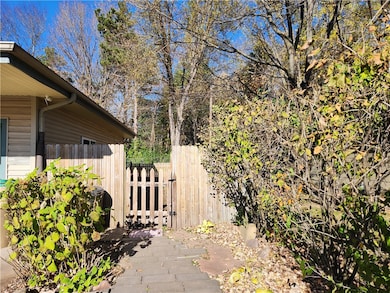 206 7th Ave, Chippewa Falls, WI 54729 - photo 3