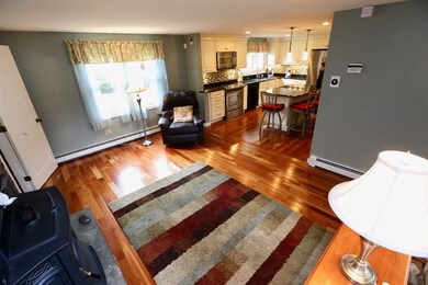 524 Fairfield St, Manchester, NH 03104 - photo 4