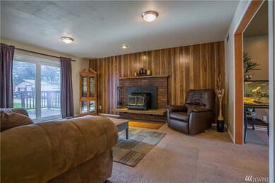 4808 Picnic Point Rd, Edmonds, WA 98026 - photo 7