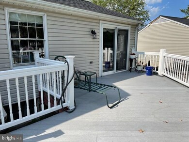 8611 Saxon Cir, Nottingham, MD 21236 - photo 7