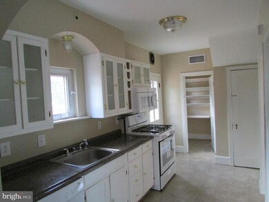 3134 Northway Dr, Parkville, MD 21234 - photo 5