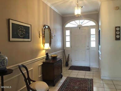 6924 foyer