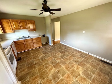 3507 Velma Dr, Hopkinsville, KY 42240 - photo 5