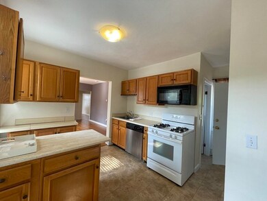 274 Newtonville Ave unit 274, Newton, MA 02460 - photo 6