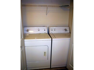 10414 Holly Dr unit C, Everett, WA 98204 - photo 3