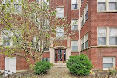 1471 W Foster Ave unit 1, Chicago, IL 60640 - photo 3