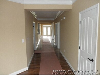 809 Falling Creek Ln, Fayetteville, NC 28304 - photo 2