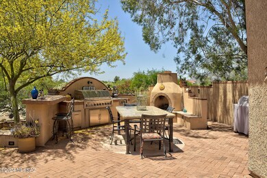 Outdoor Kitchen