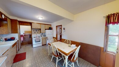 615 Johnson St, Albert Lea, MN 56007 - photo 4