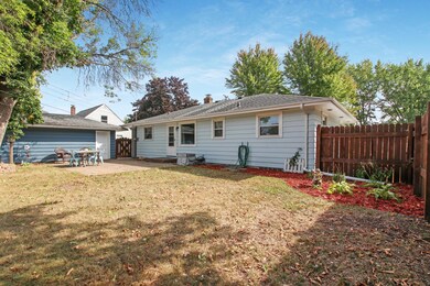 3044 Mars Ave, Eau Claire, WI 54703 - photo 5